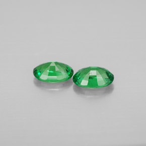 Gemas de granate tsavorita verde natural de  ct, corte óvalo, VS