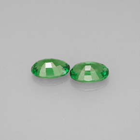 Gemas de granate tsavorita verde natural de  ct, corte óvalo, VS