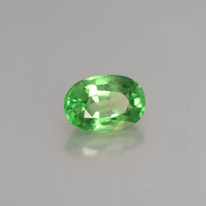 Granate tsavorita verde cromo natural de 0,68 ct, corte óvalo, SI
