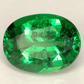 Granate tsavorita verde natural de 2,08 ct, corte óvalo, VS-SI