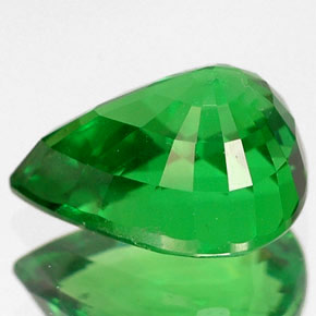 granate tsavorita Verde natural de 2.13 ct, En forma de pera, VS