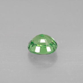 granate tsavorita Verde intenso natural de 0.65 ct, Corte Óvalo, VS