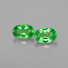 Gemas de granate tsavorita verde natural de  ct, corte óvalo, VS
