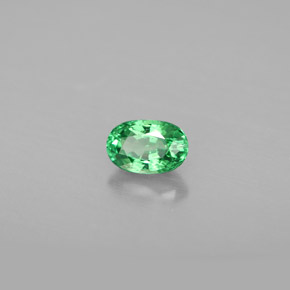 granate tsavorita Verde cromo natural de 0.64 ct, Corte Óvalo, VS
