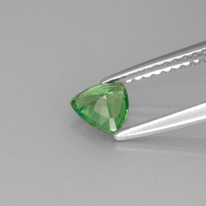 Granate tsavorita verde natural de 0,43 ct, trillón, VS