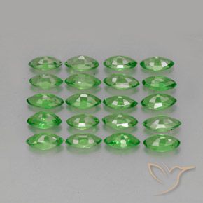 Gemas de granate tsavorita Verde medio natural de 3.49 ct, Marquesa, VS