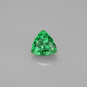 granate tsavorita Verde intenso natural de 0.37 ct, Trillón, VS