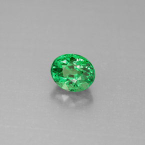 Granate tsavorita verde natural de 1,10 ct, corte óvalo, VS