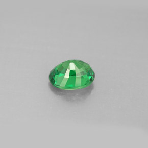 Granate tsavorita verde natural de 1,06 ct, corte óvalo, VS