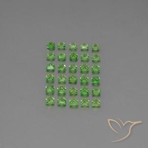 Gemas de Granate Tsavorita Verde vivo natural de 2.66 ct, Cuadrado, VVS-VS