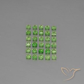Gemas de Granate tsavorita Verde claro natural de 2.54 ct, Cuadrado, VVS-VS