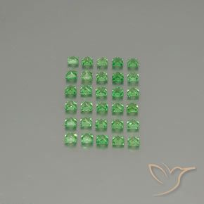 Gemas de Granate tsavorita Verde claro natural de 2.81 ct, Cuadrado, VVS-VS