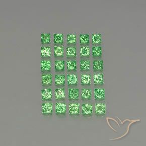 Gemas de Granate tsavorita Verde medio natural de 2.62 ct, Cuadrado, VVS-VS