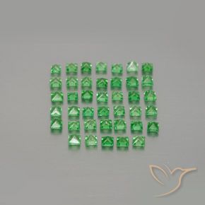 Gemas de Granate tsavorita Verde medio natural de 1.68 ct, Cuadrado, VVS-VS