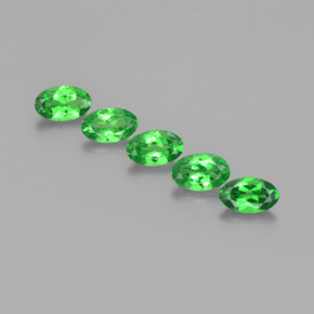Gemas de granate tsavorita verde natural de  ct, corte óvalo, VVS-VS