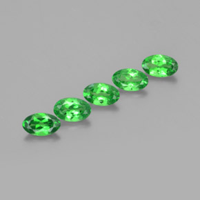 Gemas de granate tsavorita verde natural de  ct, corte óvalo, VVS-VS