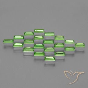 Gemas de Granate tsavorita Verde vivo natural de 2.08 ct, Corte Baguette, VS