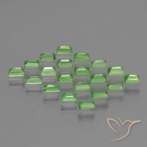Gemas de Granate tsavorita Verde vivo natural de 1.66 ct, Corte Baguette, VS