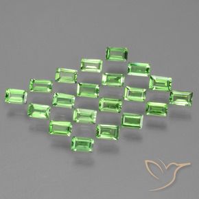 Gemas de Granate tsavorita Verde vivo natural de 1.33 ct, Corte Baguette, VS