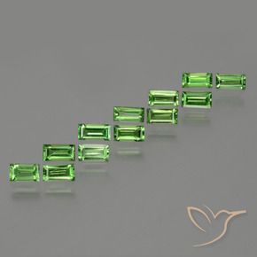Gemas de Granate tsavorita Verde vivo natural de 1.71 ct, Corte Baguette, VS