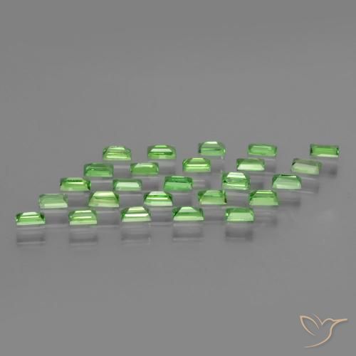 Gemas de Granate tsavorita Verde vivo natural de 1.62 ct, Corte Baguette, VS