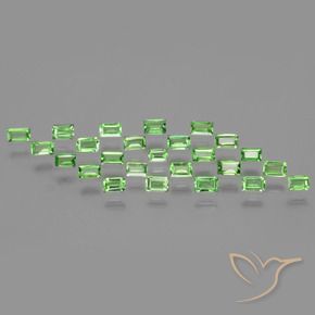 Gemas de Granate tsavorita Verde vivo natural de 1.81 ct, Corte Baguette, VS