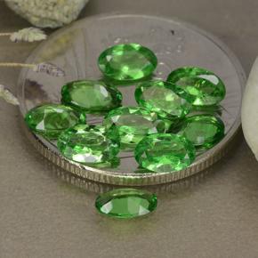 Gemas de granate tsavorita Verde claro natural de 2.23 ct, Corte Óvalo, VS