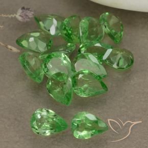 Gemas de Granate tsavorita Verde claro natural de 1.98 ct, En forma de pera, VS