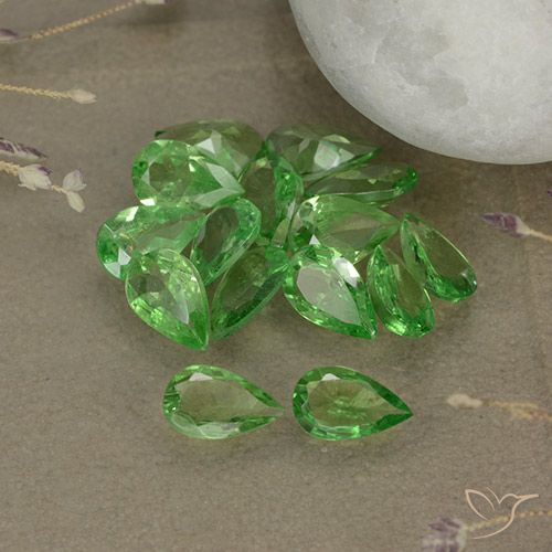 2.81ctw Natural Verde vivo Granate Tsavorita, En forma de pera, VS