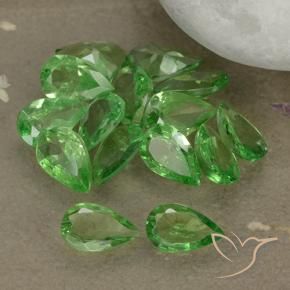 Gemas de Granate Tsavorita Verde vivo natural de 2.81 ct, En forma de pera, VS