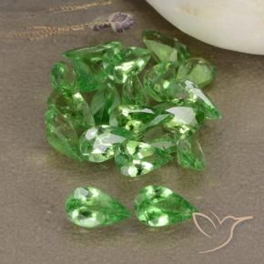Gemas de Granate tsavorita Verde medio natural de 3.64 ct, En forma de pera, VS