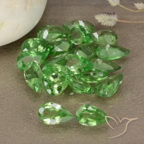Gemas de Granate tsavorita Verde intenso natural de 4.39 ct, En forma de pera, VS