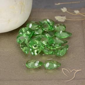 Gemas de Granate tsavorita Verde intenso natural de 4.39 ct, En forma de pera, VS