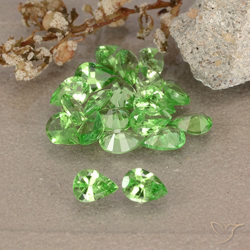 2.48ctw Natural Verde vivo Granate Tsavorita, En forma de pera, VS