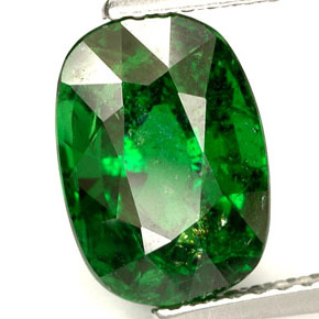 Granate tsavorita verde natural de 3,97 ct, corte óvalo, SI