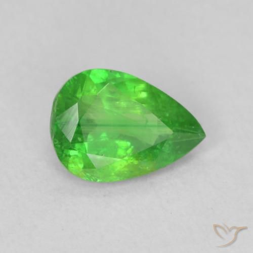 Granate tsavorita Verde vivo natural de 0.82 ct, En forma de pera, VS-SI