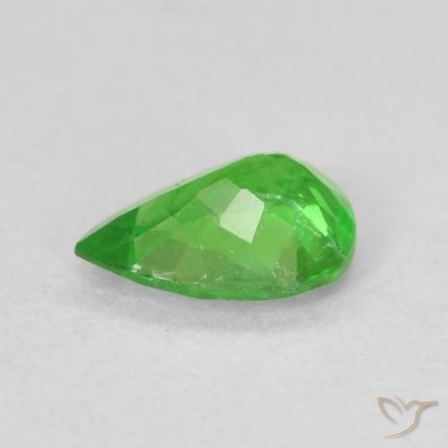 Granate tsavorita Verde vivo natural de 0.82 ct, En forma de pera, VS-SI