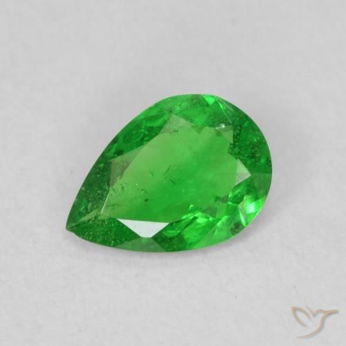 Granate tsavorita Verde medio natural de 0.53 ct, En forma de pera, SI