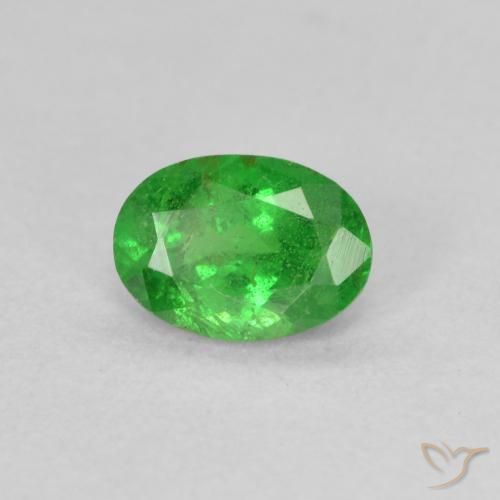 Granate tsavorita Verde medio natural de 0.92 ct, Ovalada, SI