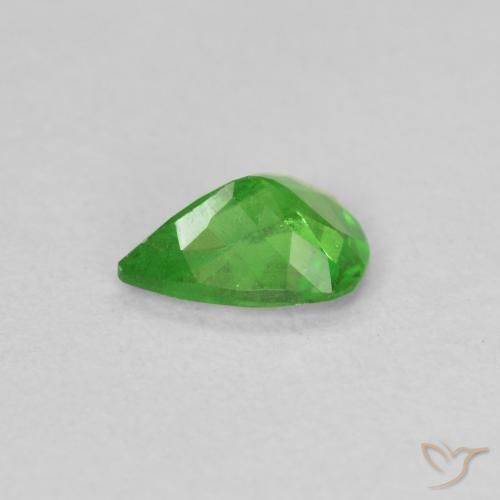 Granate tsavorita Verde eléctrico natural de 0.69 ct, En forma de pera, VS-SI