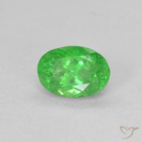 Granate tsavorita Verde medio natural de 1.15 ct, Ovalada, VS-SI