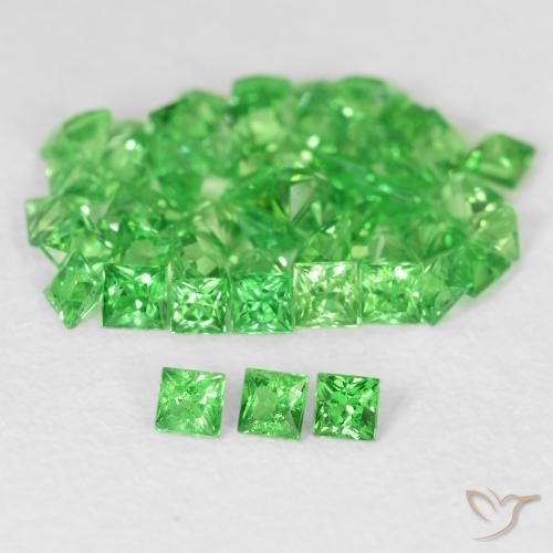 Gemas de Granate tsavorita Verde vivo natural de 2.13 ct, Cuadrado, VS