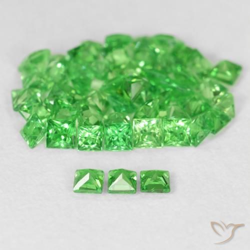 Gemas de Granate tsavorita Verde vivo natural de 2.13 ct, Cuadrado, VS