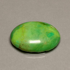Turquesa verde natural de 5,72 ct, corte óvalo, opaco