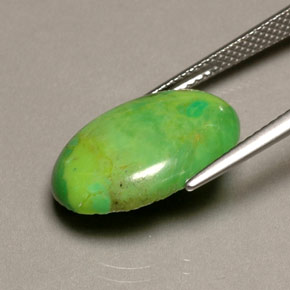Turquesa verde natural de 5,72 ct, corte óvalo, opaco