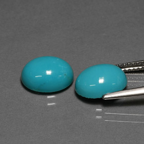 Gemas de turquesa azul natural de  ct, corte óvalo, opaco
