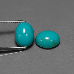 Gemas de turquesa verde natural de  ct, corte óvalo, opaco