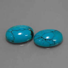 Gemas de turquesa azul natural de  ct, corte óvalo, opaco
