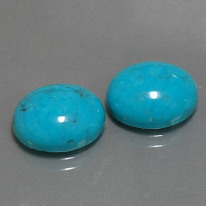 Gemas de turquesa azul natural de  ct, corte óvalo, opaco