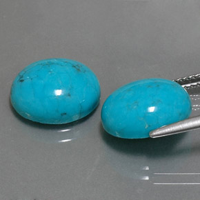 Gemas de turquesa azul natural de  ct, corte óvalo, opaco
